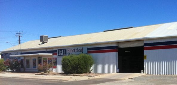 Lawrence & Hanson Port Pirie | store | CNR Wandearah RD &, Grey Terrace, Port Pirie SA 5540, Australia | 0886323411 OR +61 8 8632 3411