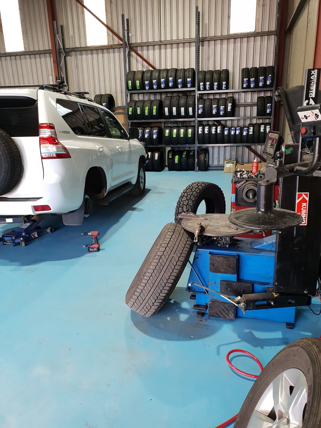 Combined Tyres | car repair | 56 Old York Rd, Northam WA 6401, Australia | 0896351066 OR +61 8 9635 1066