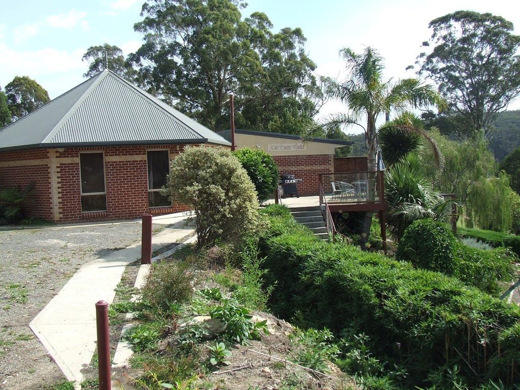 kiah Country Garden Bed & Breakfast | 16 Eurack Ct, Kiah NSW 2551, Australia | Phone: 0407 616 031