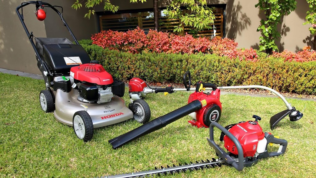 Caloundra Mowing | 4 Freesia Cl, Currimundi QLD 4551, Australia | Phone: 0458 295 325