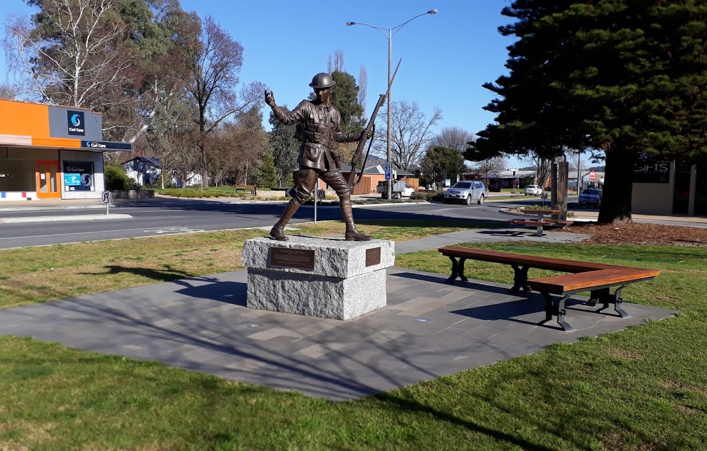 Memorial Square | park | Clyde St, Myrtleford VIC 3737, Australia
