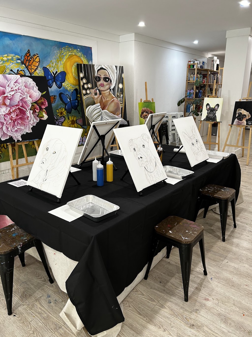pinot-pet-casso | The Piazza, Wentworth Point NSW 2127, Australia | Phone: 0410 577 619