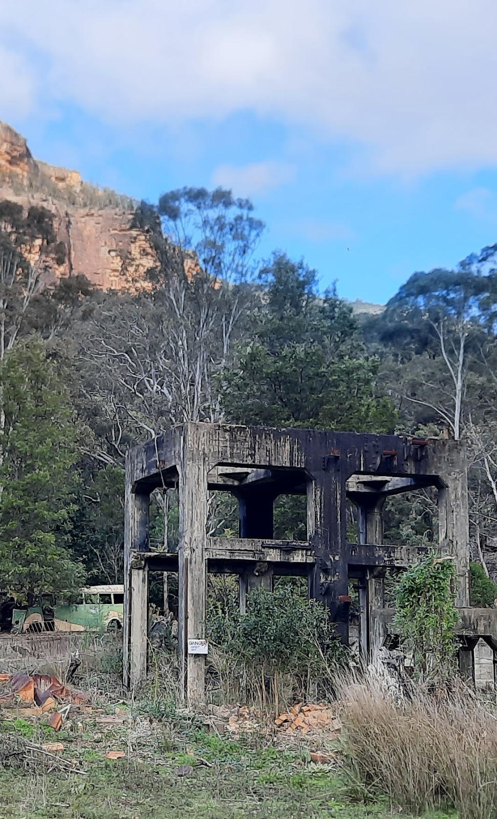 P & D Shale Works Ruins Tour | Canobla Ave, Glen Davis NSW 2846, Australia | Phone: 0416 115 295
