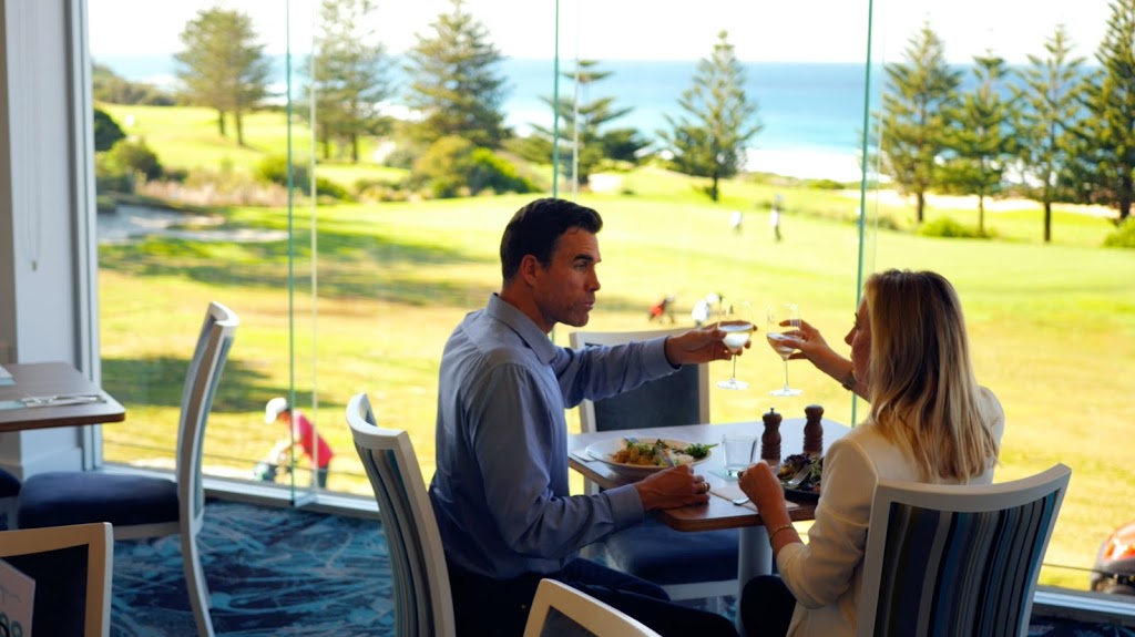 Shelly Beach Golf Club | Shelly Beach Rd, Shelly Beach NSW 2261, Australia | Phone: (02) 4332 3400