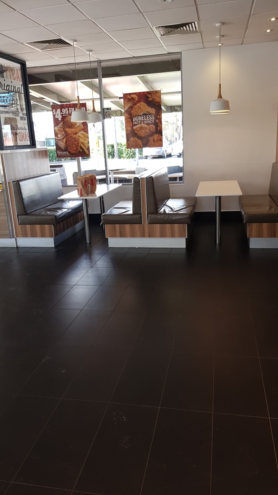 KFC Hastings | meal takeaway | 2090 Frankston - Flinders Rd, Hastings VIC 3915, Australia | 0359797299 OR +61 3 5979 7299