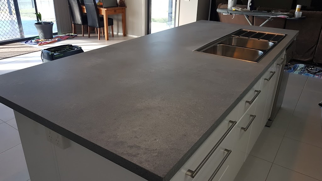 Stone Benchtop Install And Repair | general contractor | Unit 4/10 Littlebourne St, Kelso NSW 2795, Australia | 0412973093 OR +61 412 973 093