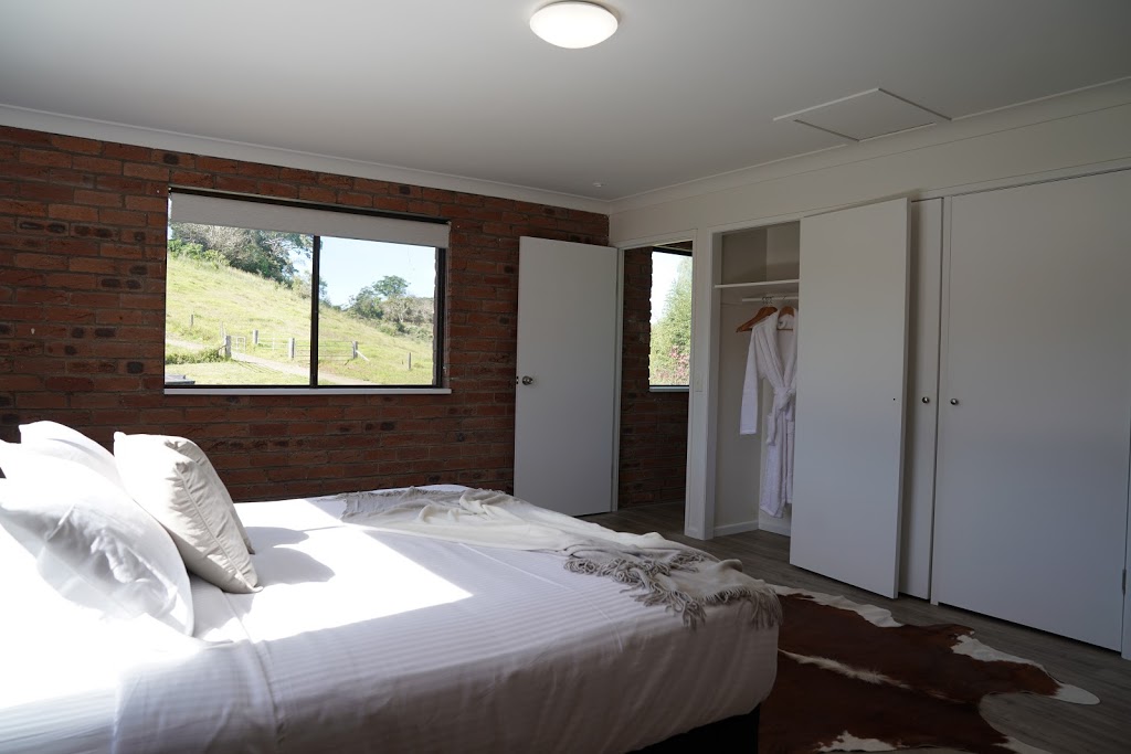 McCarthy Grove Luxury Accommodation | 49 McCarthy Rd, Maleny QLD 4552, Australia | Phone: 0413 714 383