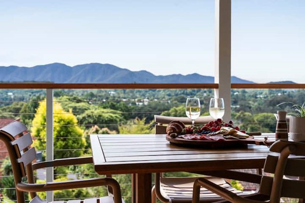 Bellingen Mountain View Cottage | 53 William St, Bellingen NSW 2454, Australia | Phone: 0405 036 784