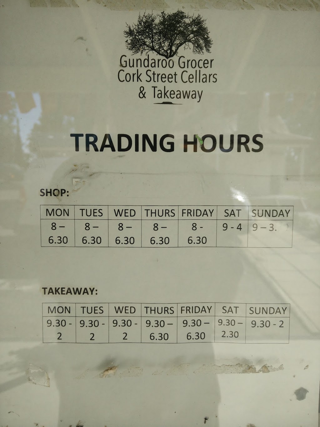 Gundaroo Friendly Grocer & Cellars | store | 54 Cork St, Gundaroo NSW 2620, Australia | 0262368141 OR +61 2 6236 8141