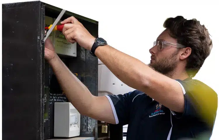 Restore Electrical | 11 Wordsworth Ave, Bateau Bay NSW 2261, Australia | Phone: (02) 4006 8338