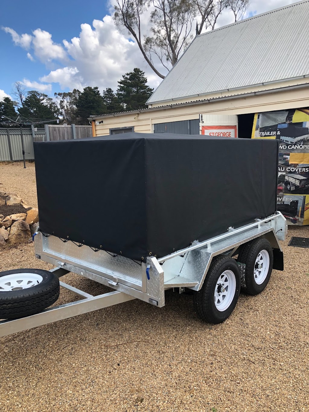 BW Bilsborough & Sons P/L trading as Big Dog Custom Covers |  | 2769 Braidwood Rd, Lake Bathurst NSW 2580, Australia | 0448163347 OR +61 448 163 347