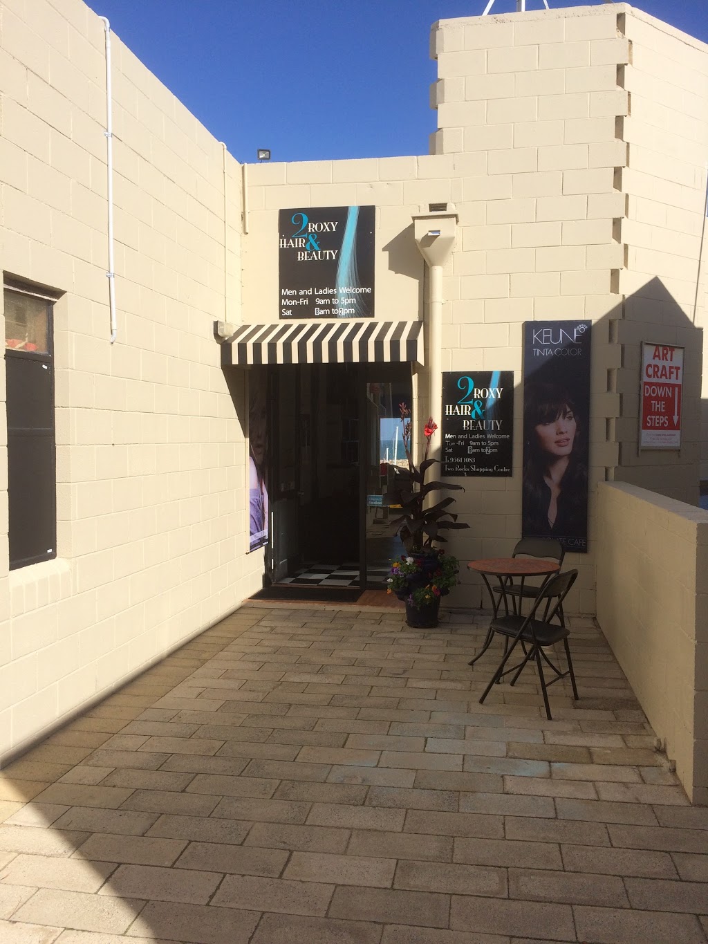 2 Roxy Hair and Beauty | hair care | Shop 17/Two Rocks Shopping Centre 10 Enterprise Ave, Two Rocks WA 6037, Australia | 0895611083 OR +61 8 9561 1083