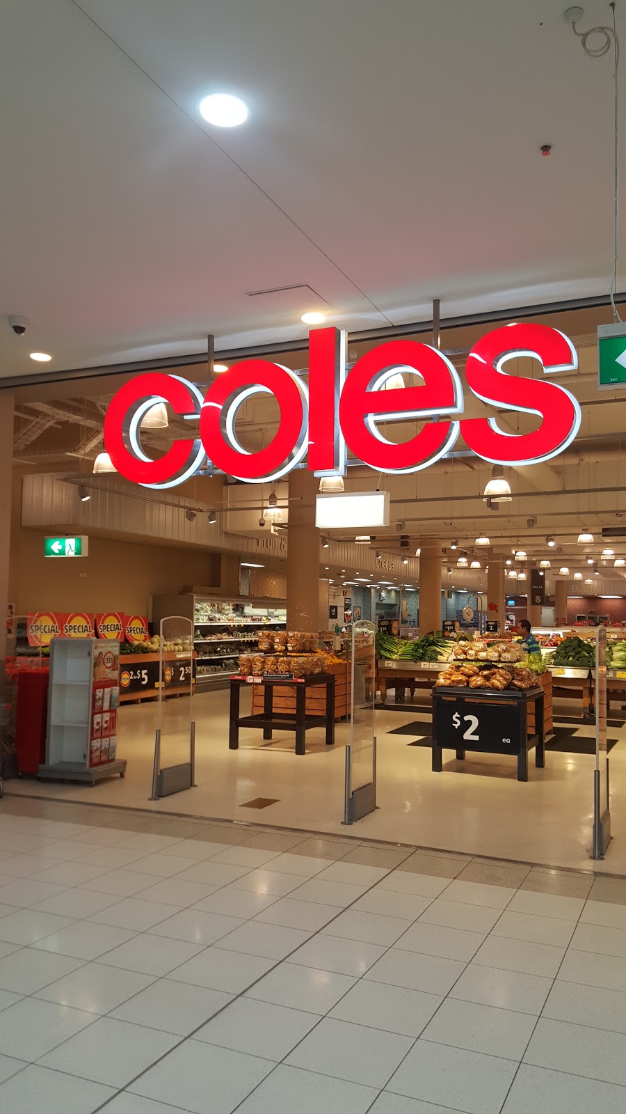 Coles Fairfield West | Market Plaza, 368 Hamilton Rd, Fairfield West NSW 2165, Australia | Phone: (02) 9616 5100