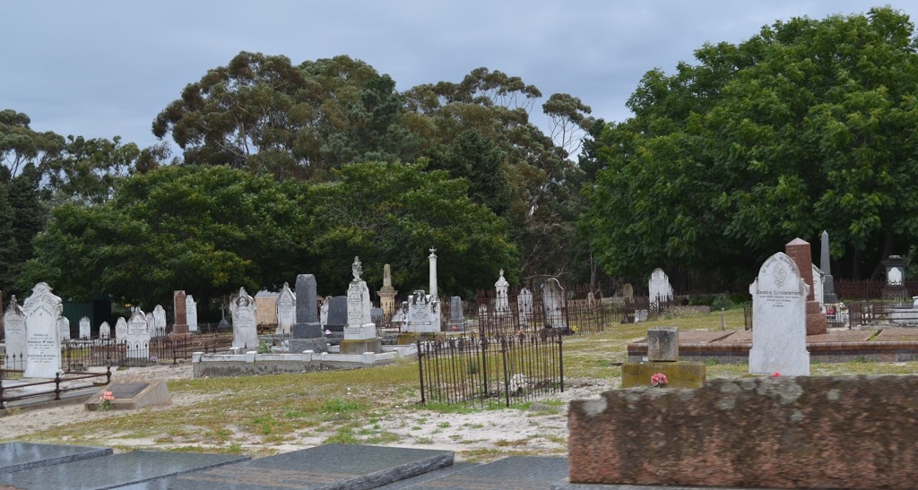 Naracoorte Cemetery | 33 Playford Dr, Naracoorte SA 5271, Australia | Phone: (08) 8760 1100