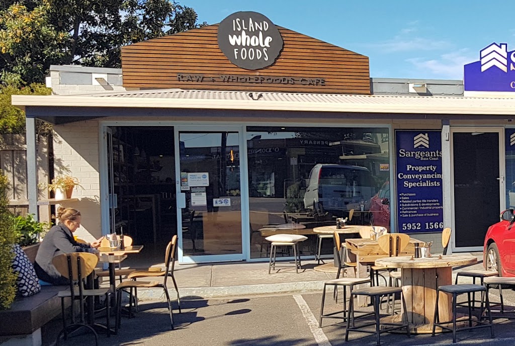 Island Whole Foods | cafe | 4/75 Chapel St, Cowes VIC 3922, Australia | 0359521567 OR +61 3 5952 1567