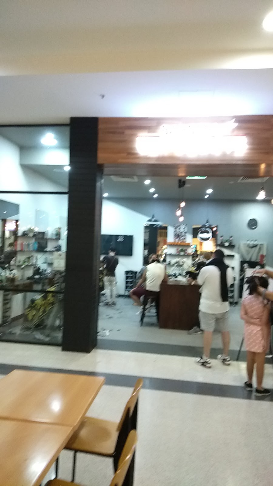 Barber Clips and Cuts | Waverley Gardens Shopping Centre, Shop 32/271 Police Rd, Mulgrave VIC 3170, Australia | Phone: 0424 560 883