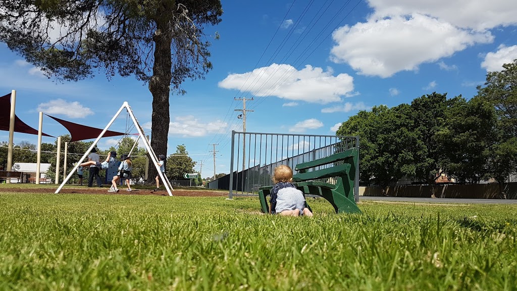 Grenfell Public Swimming Pool | Forbes St & Melyra Street, Grenfell NSW 2810, Australia | Phone: (02) 6343 1756