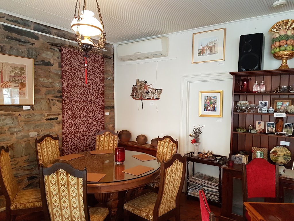 White Cedars Cafe | restaurant | 24 Commercial St, Burra SA 5417, Australia | 0888922867 OR +61 8 8892 2867