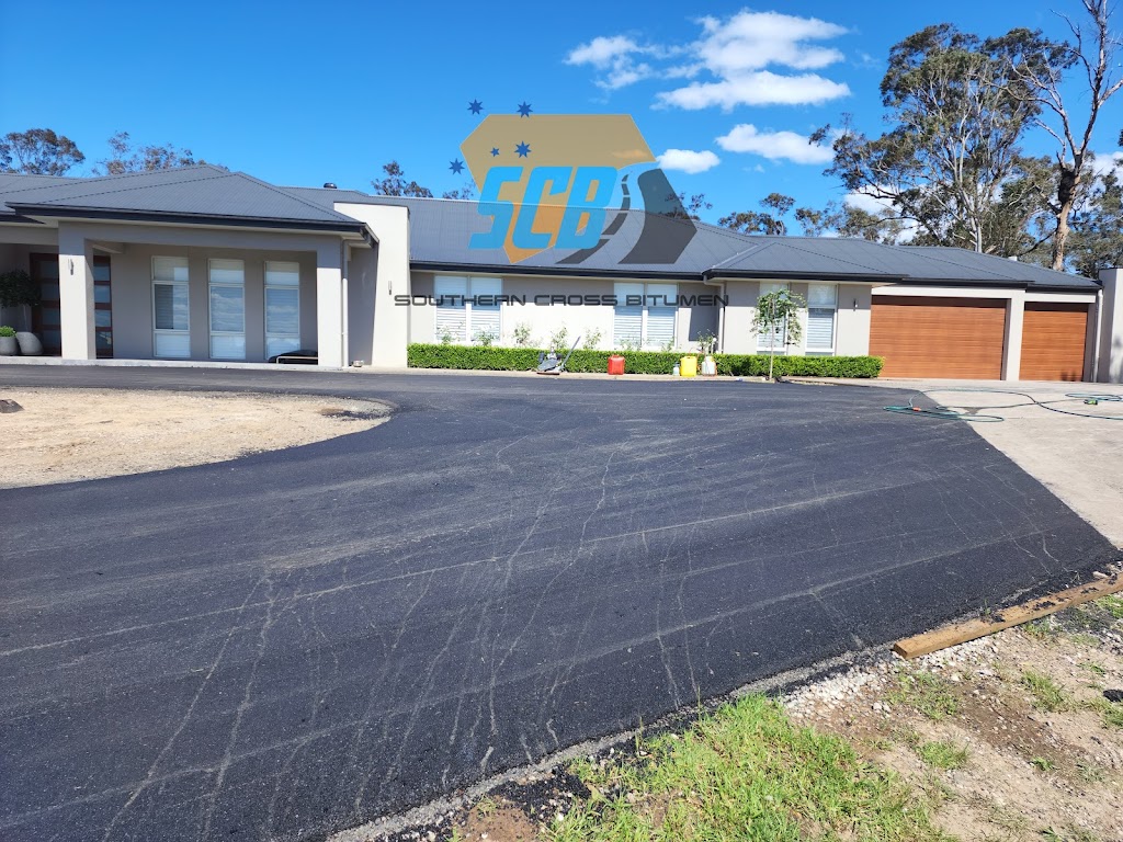 Southern cross bitumen | Commercial Rd, Vineyard NSW 2765, Australia | Phone: 0410 362 771