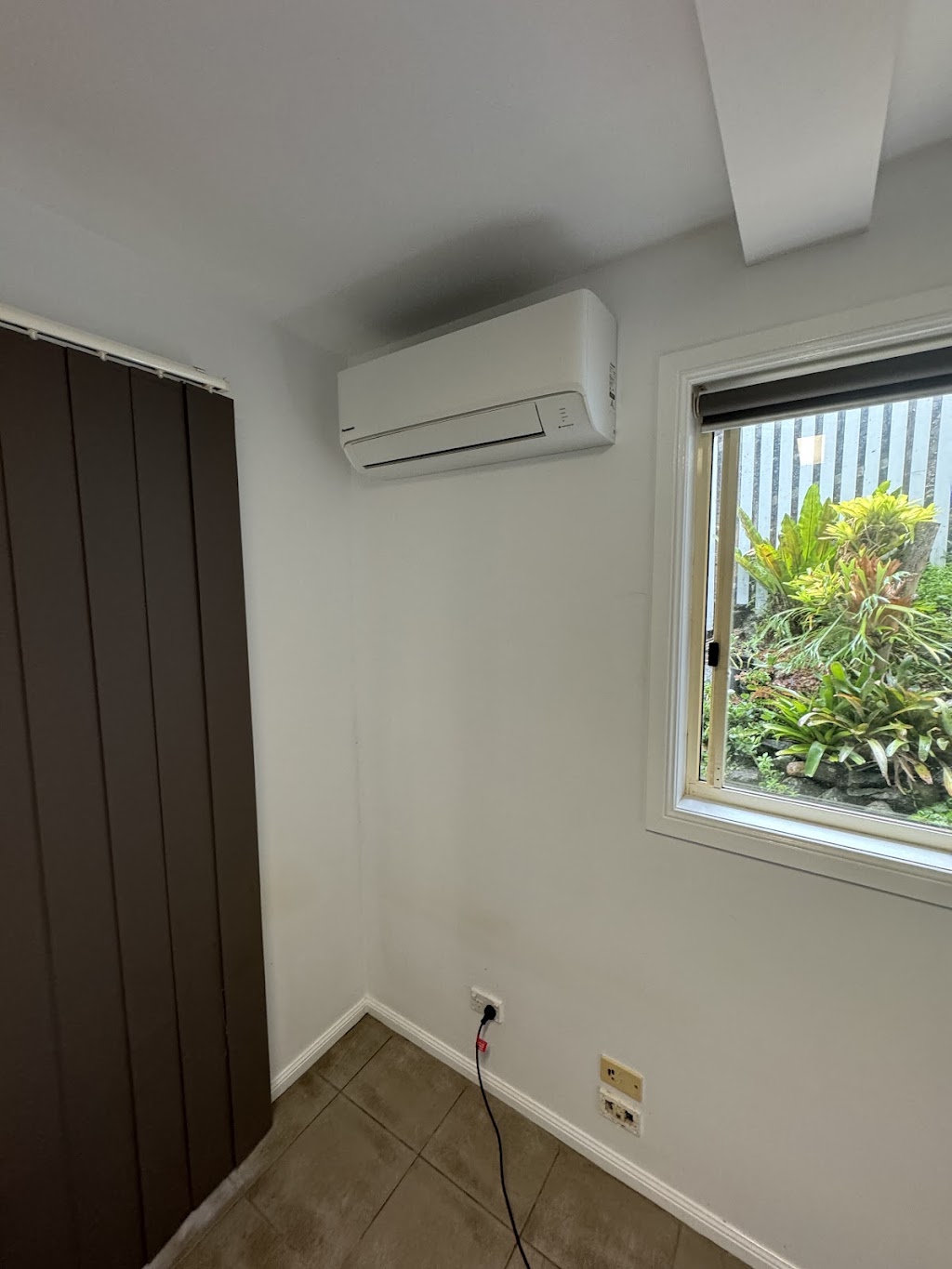 Electro breeze air conditioning | 21 St Kilda Cres, Tweed Heads West NSW 2485, Australia | Phone: 0401 630 717