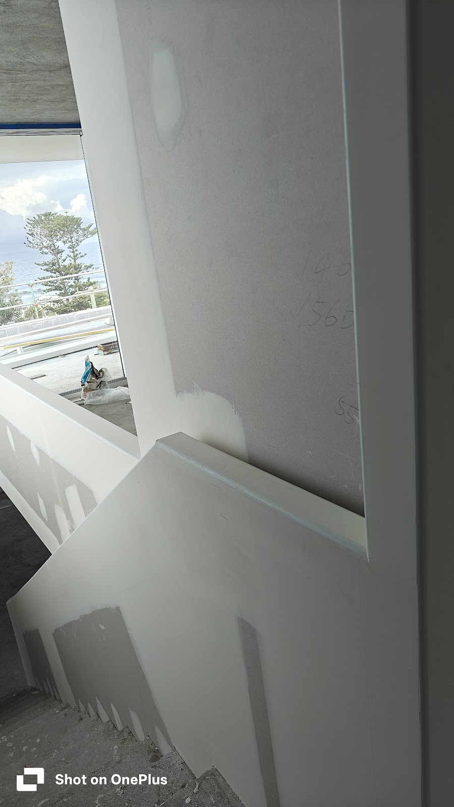 LV MODERN INTERIOR | 15 Anjou Cct, Cecil Hills NSW 2171, Australia | Phone: 0433 237 577