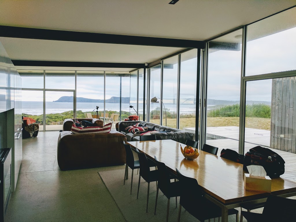 Cloudy Bay Beach House | 927 Cloudy Bay Rd, South Bruny TAS 7150, Australia | Phone: 0447 693 116