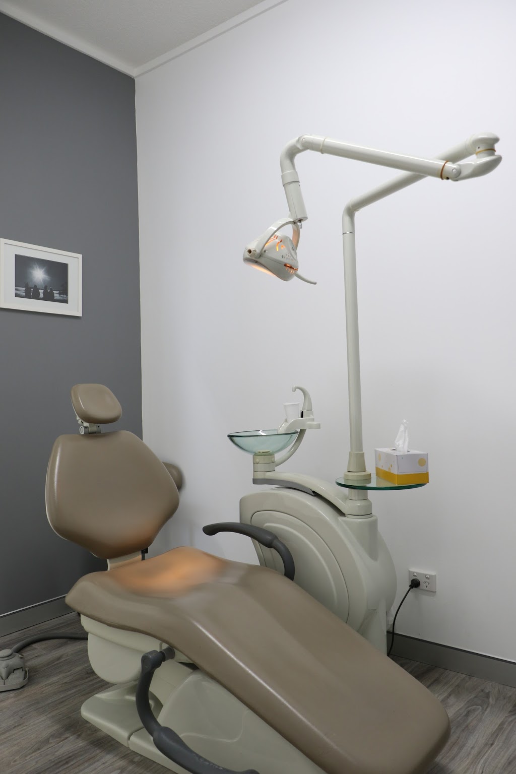 Christie D.C. Prosthetist Denture Clinic | health | 1/156 Great Western Hwy, Blaxland NSW 2774, Australia | 0247393293 OR +61 2 4739 3293