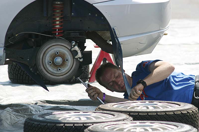 Bates Automotive | car repair | 1b/67/71 Vicars St, Mitchell ACT 2911, Australia | 0262429082 OR +61 2 6242 9082