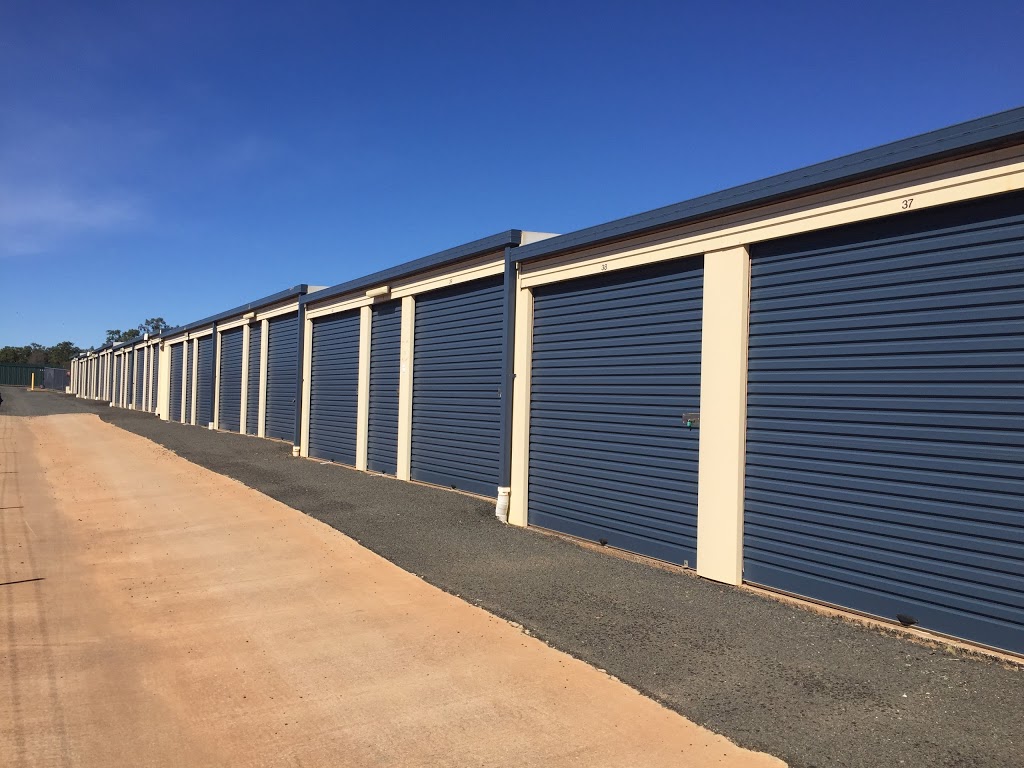 Extra Storage | storage | 18 Thorpe St, Moranbah QLD 4744, Australia | 0749419897 OR +61 7 4941 9897