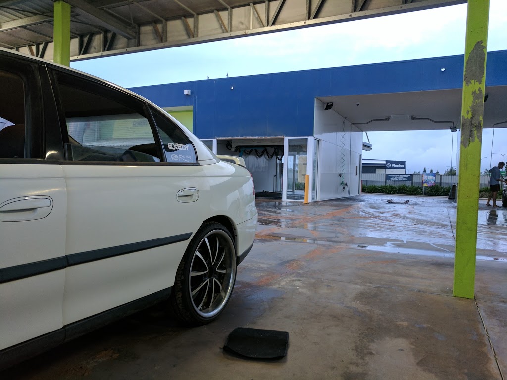 Nemo Car & Dog Wash West | 62 Johanna Blvd, Kensington QLD 4670, Australia | Phone: (07) 4152 4817