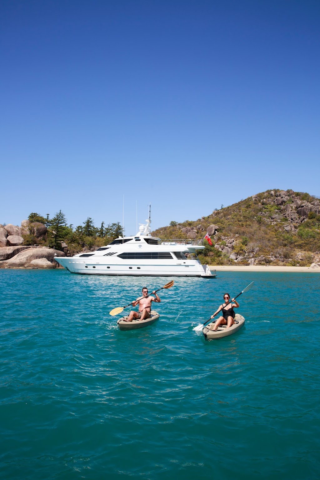 M.Y. Flying Fish | Breakwater Marina (G30 26 Mariners Drive, The Strand, Townsville QLD 4810, Australia | Phone: (07) 4777 7377