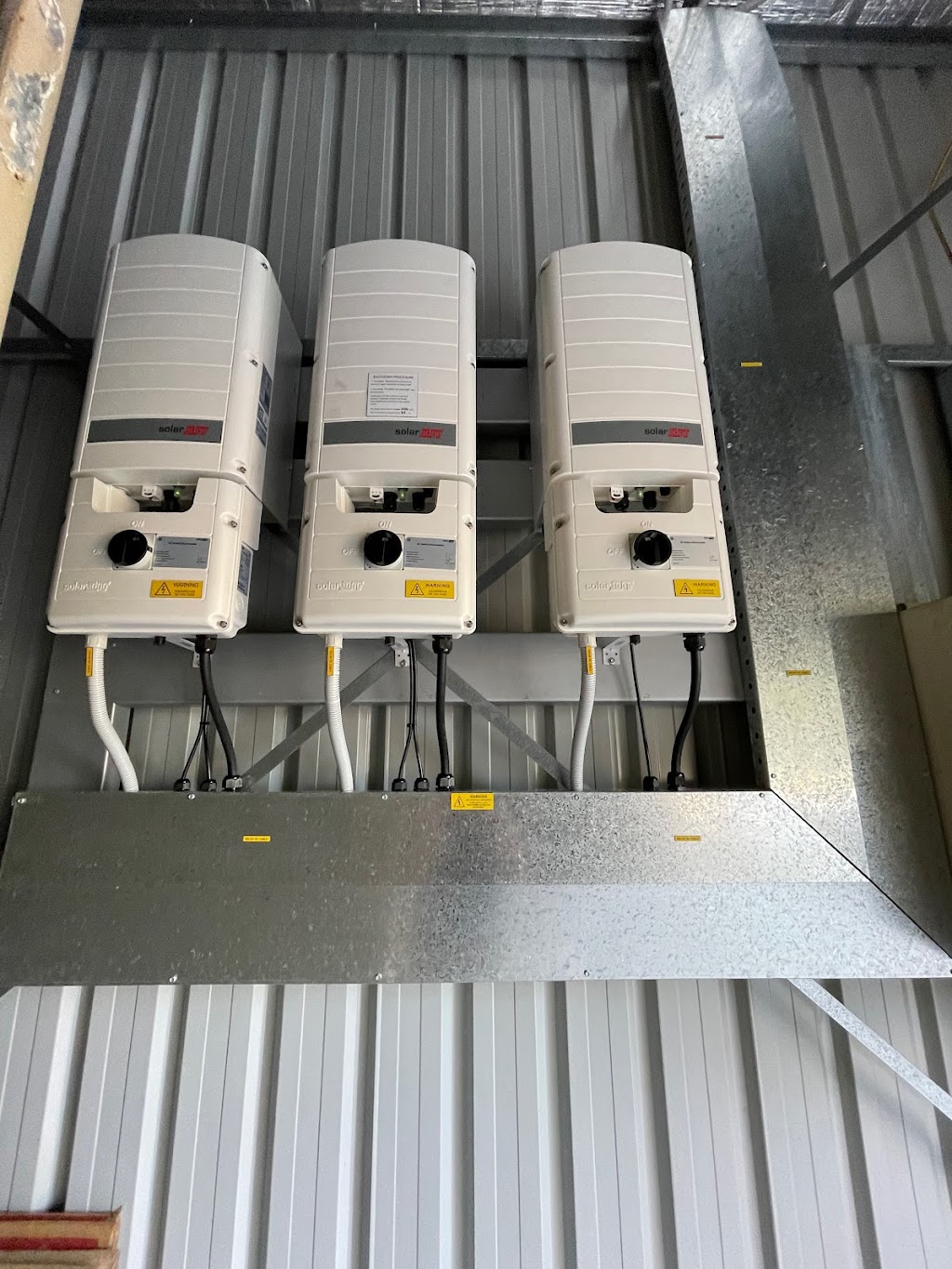 VIPR Industries Electrical Solutions | 2 Vale St, Emerald QLD 4720, Australia | Phone: 0427 923 258