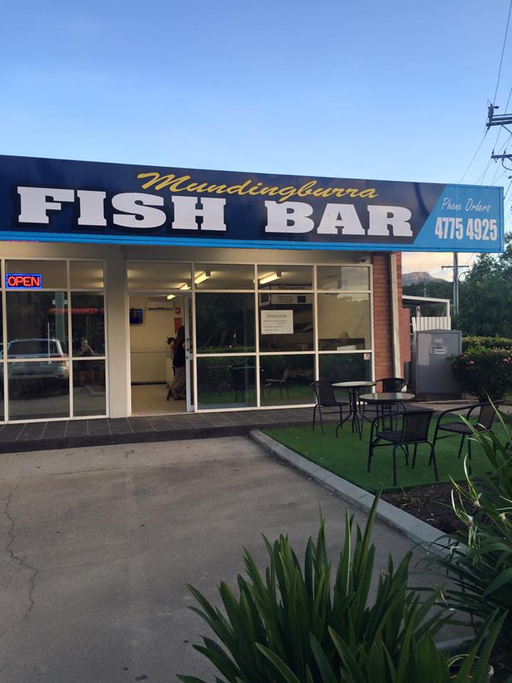 Mundingburra Fish Bar | 80 Ross River Rd, Townsville QLD 4814, Australia | Phone: (07) 4775 4925