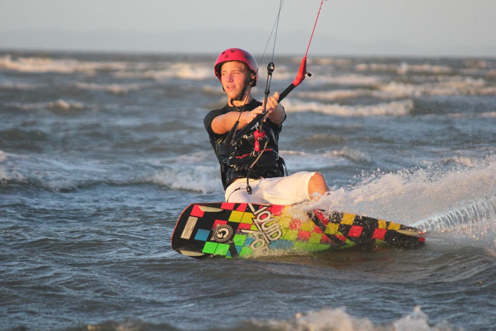 Surf Connect Watersports Centre | 170 Flinders Parade, Sandgate QLD 4017, Australia | Phone: (07) 3137 0500