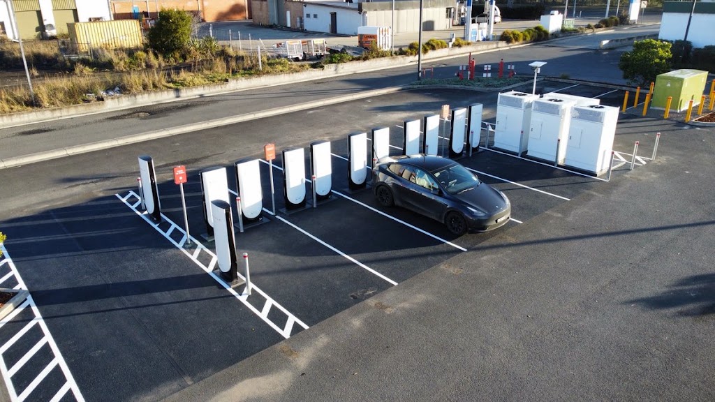 Tesla Supercharger | 190-198 Princes Hwy, South Nowra NSW 2541, Australia | Phone: 1800 646 952