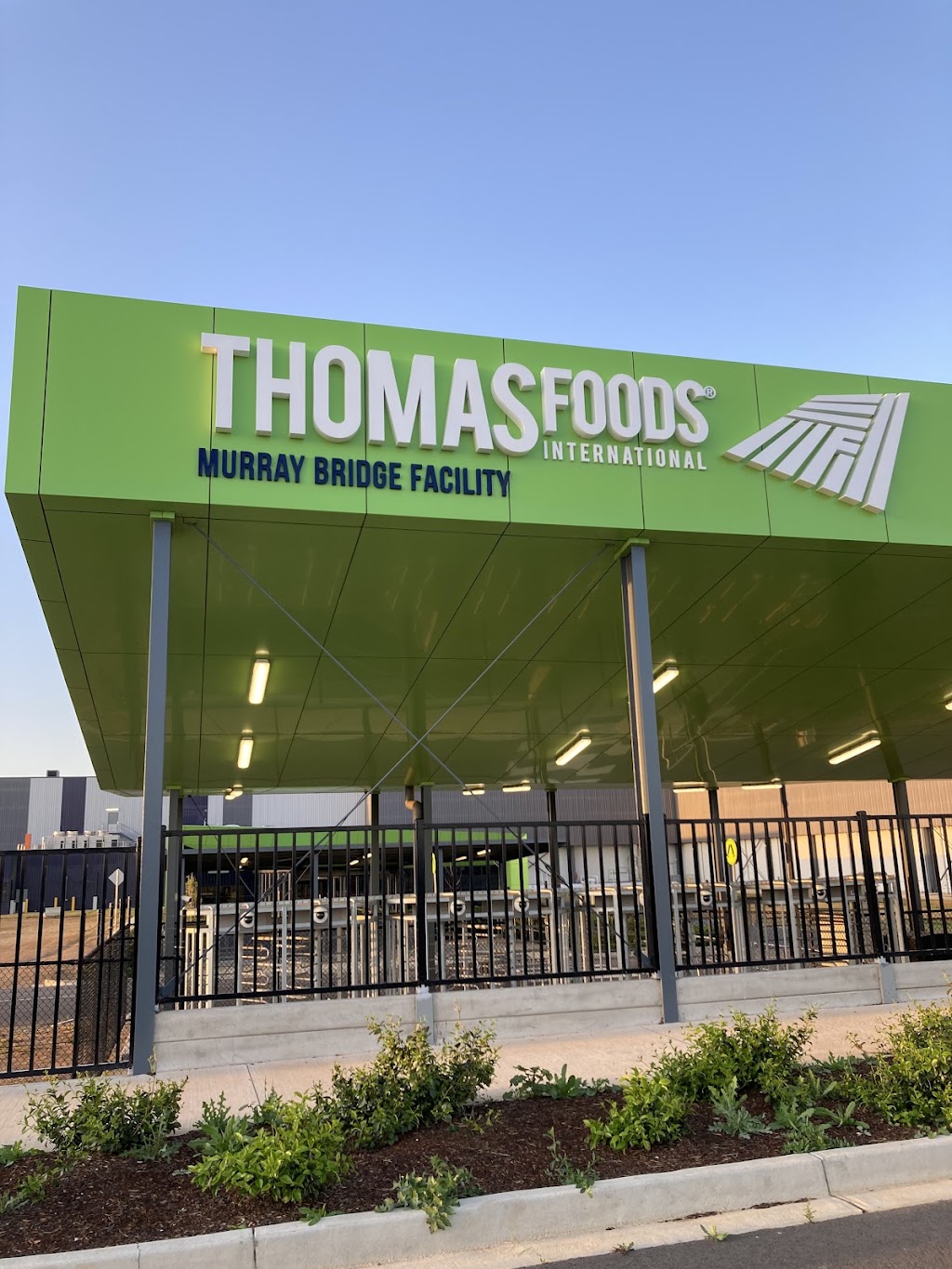 Thomas Foods International - Murray Bridge | 191 Temora Wy, Pallamana SA 5254, Australia | Phone: (08) 7094 1500