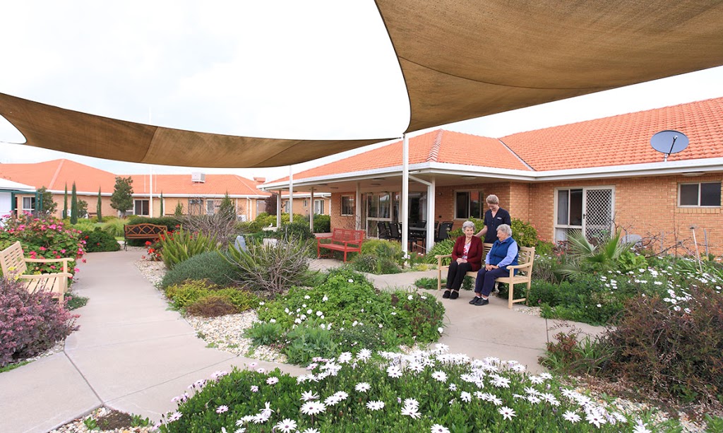 Southern Cross Care Orana Residential Aged Care | 59 Napier St, Deniliquin NSW 2710, Australia | Phone: 1800 632 314