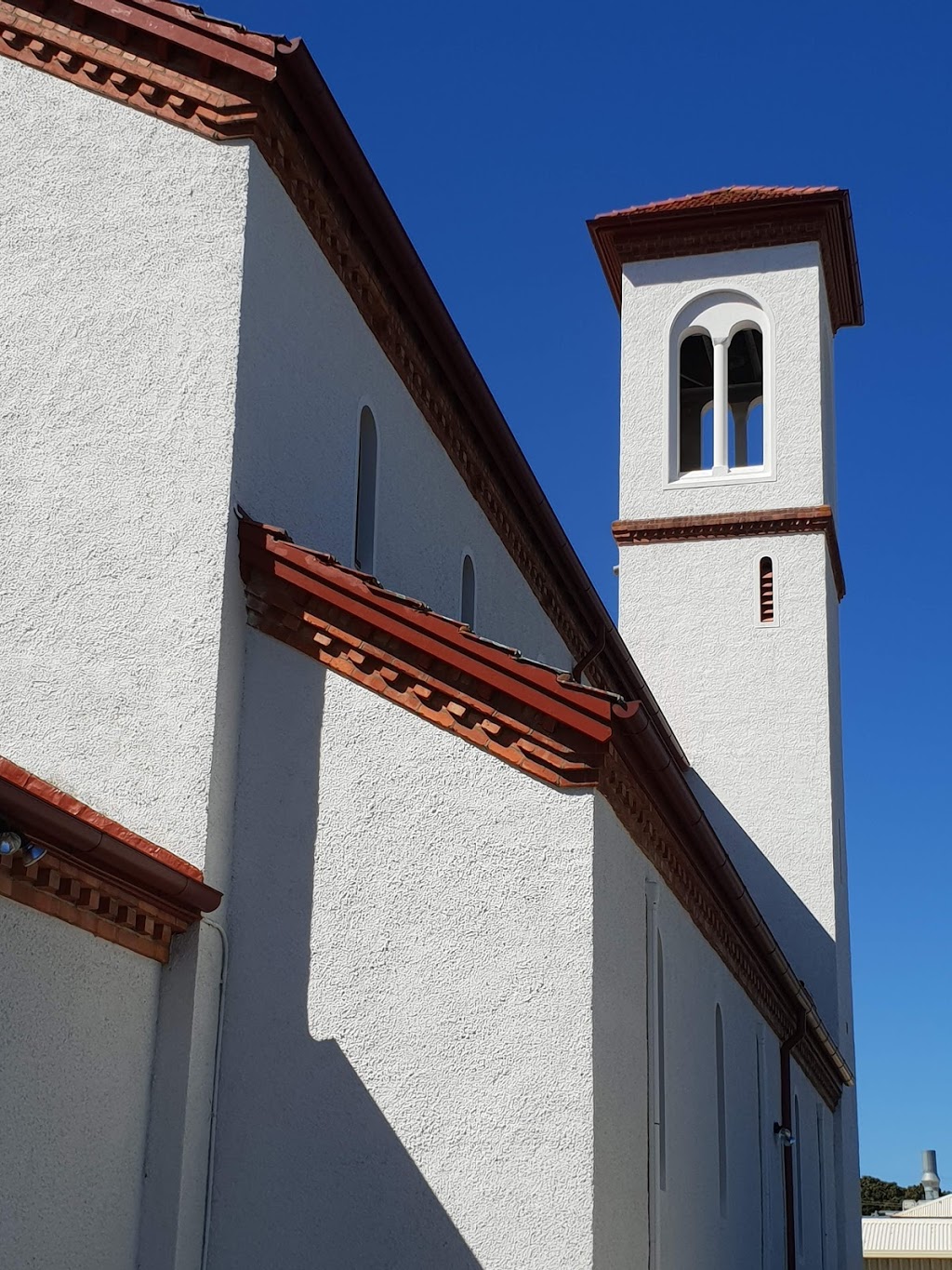 St Joan of Arc CAtholic Church | church | 32 Seaview Rd, Victor Harbor SA 5211, Australia | 0429098802 OR +61 429 098 802