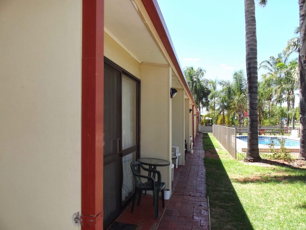 Sunraysia Motel & Holiday Apartments | lodging | 441 Deakin Ave, Mildura VIC 3500, Australia | 0350230137 OR +61 3 5023 0137