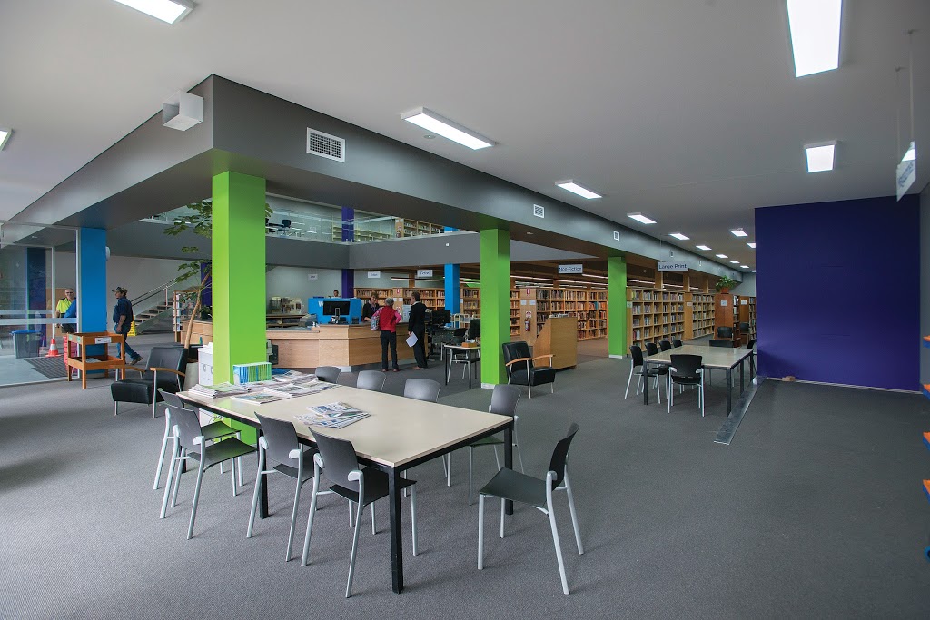 Armidale War Memorial Library | library | 2/182 Rusden St, Armidale NSW 2350, Australia | 0267703636 OR +61 2 6770 3636