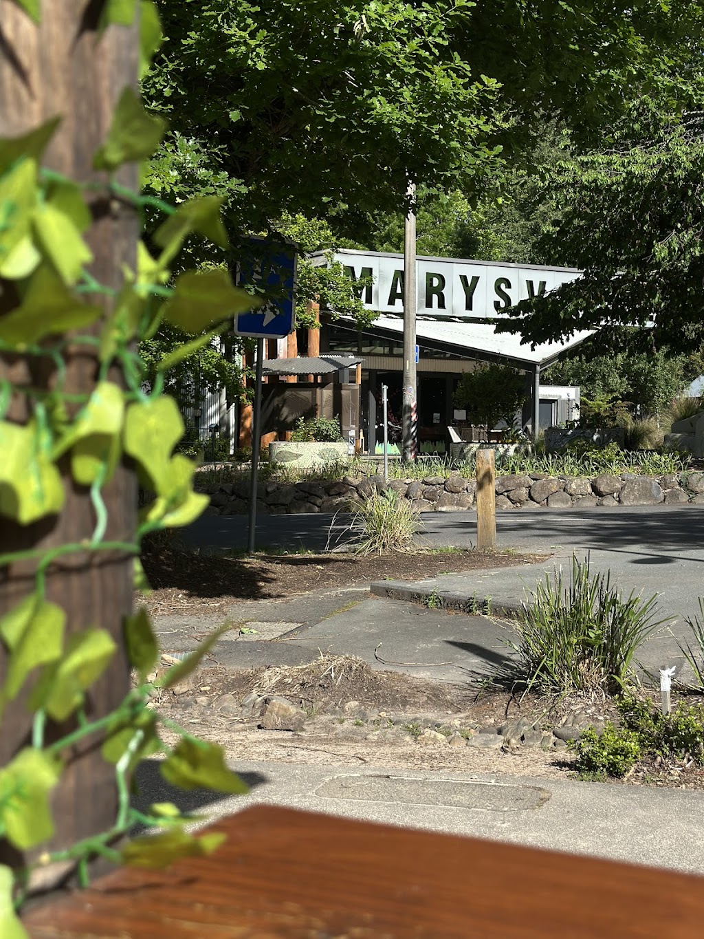The Mercantile Marysville | 1/18 Murchison St, Marysville VIC 3779, Australia | Phone: 0419 483 562