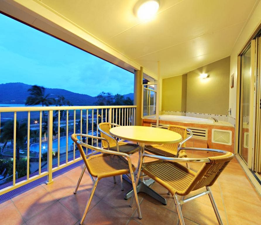 Boathaven Spa Resort | lodging | 440 Shute Harbour Rd, Airlie Beach QLD 4802, Australia | 0749484948 OR +61 7 4948 4948