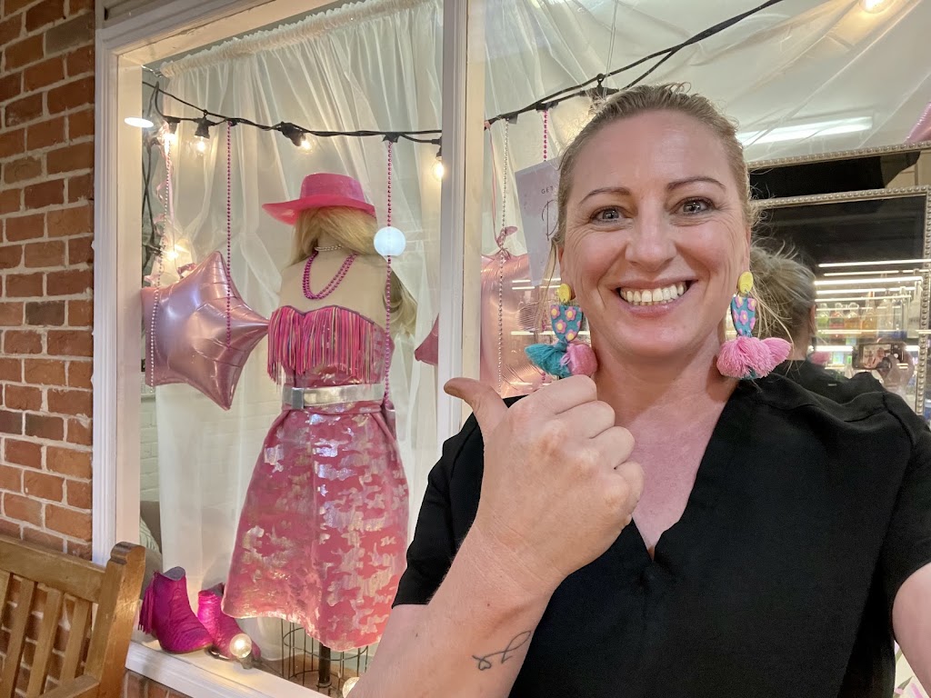 Innersense Beauty | 76 Dandaloo St, Narromine NSW 2821, Australia | Phone: 0428 998 318