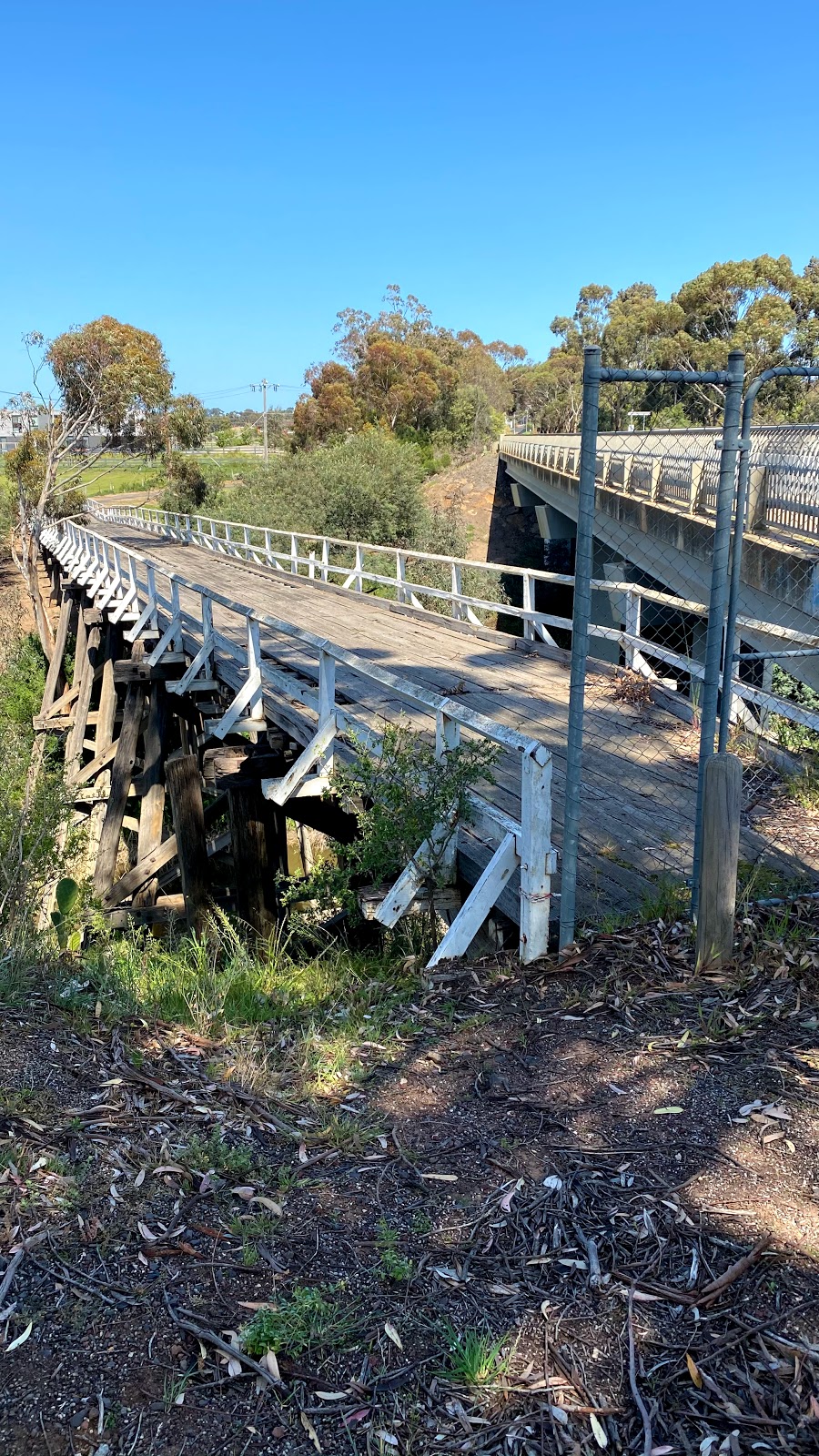 Arundel Road Trestle Bridge | 160 Arundel Rd, Keilor VIC 3036, Australia | Phone: 0414 985 412