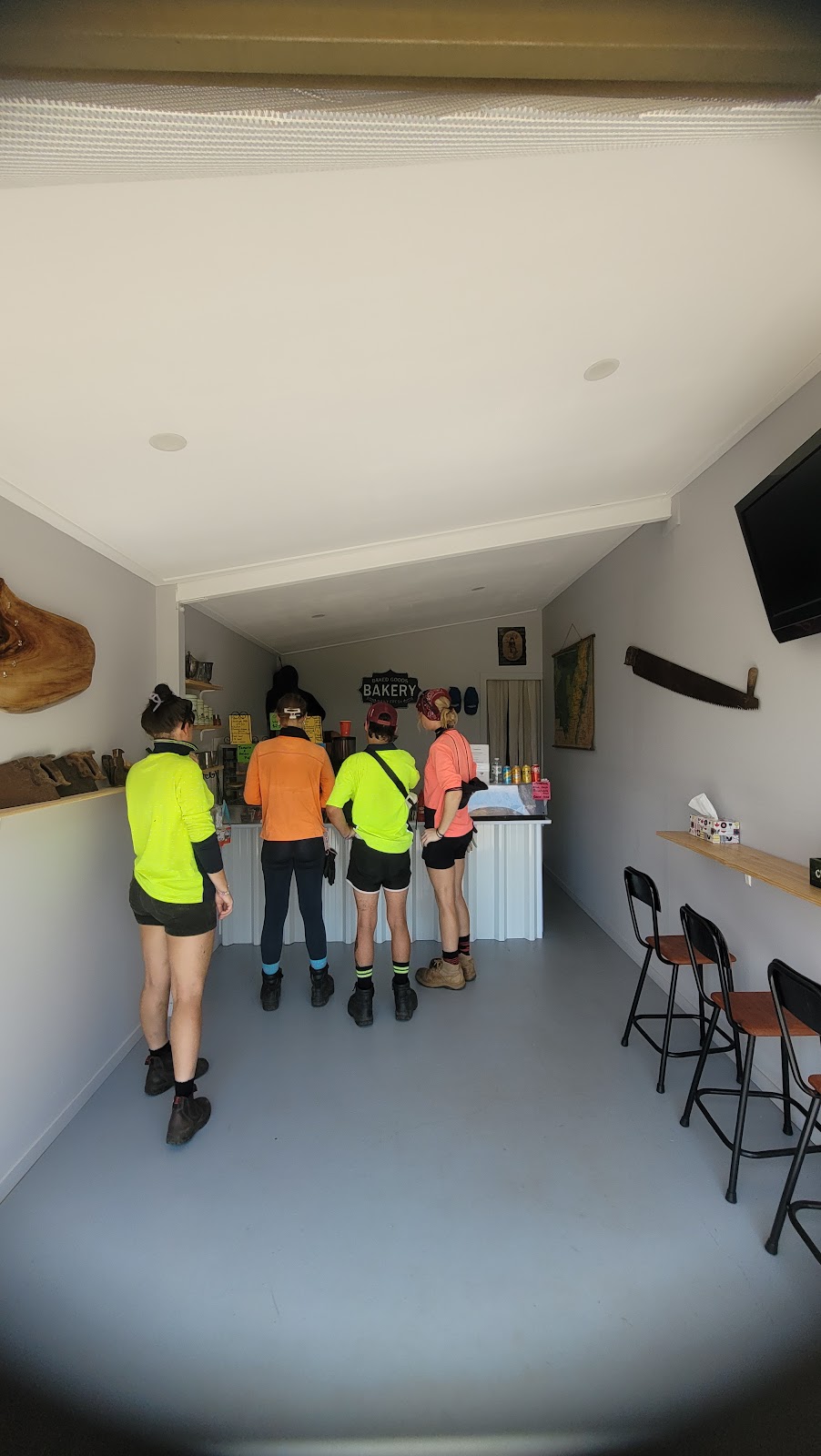 End of the Road Cafe | 197 Schrodter Rd, Wamuran QLD 4512, Australia | Phone: 0449 523 499