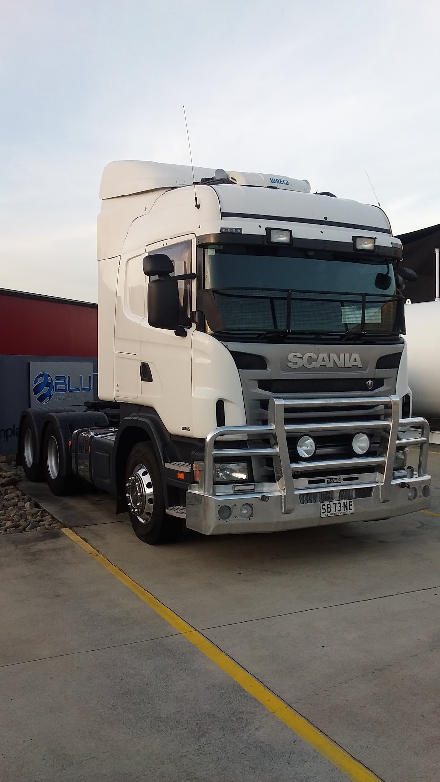 BLU Logistics | 22 Commerce Pl, Larapinta QLD 4110, Australia | Phone: (07) 3806 6111