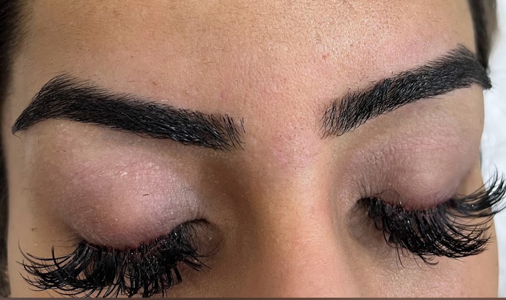 Vibe and glow by Sandeep | 53 Nectar Cct, Redbank Plains QLD 4301, Australia | Phone: 0432 142 974