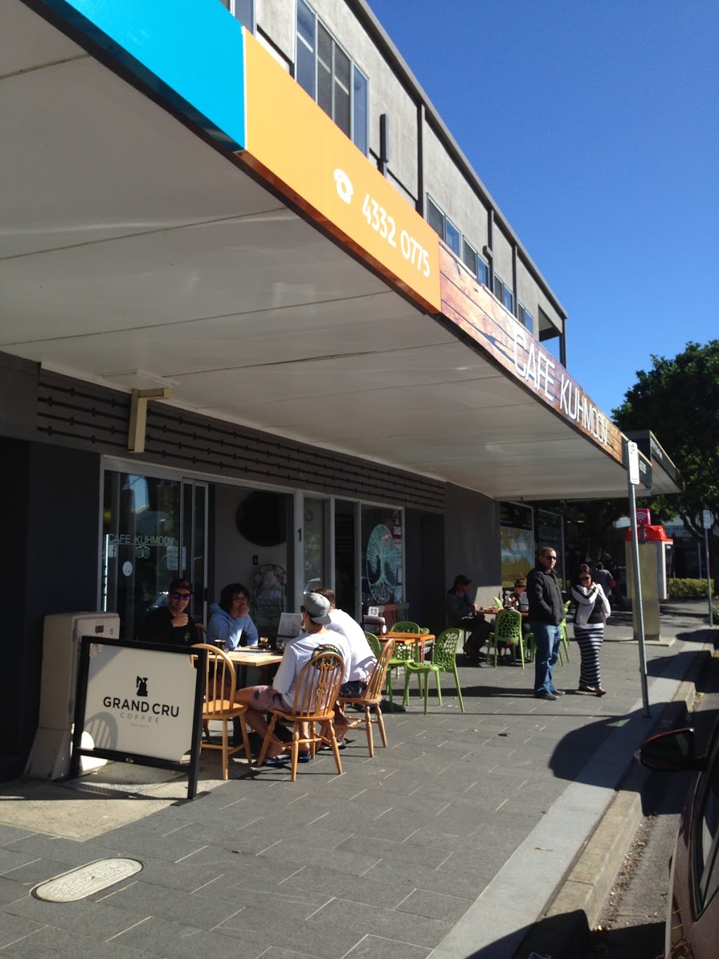 Cafe Kuhmoov | cafe | 1 Ocean Parade, The Entrance NSW 2261, Australia | 0243323013 OR +61 2 4332 3013