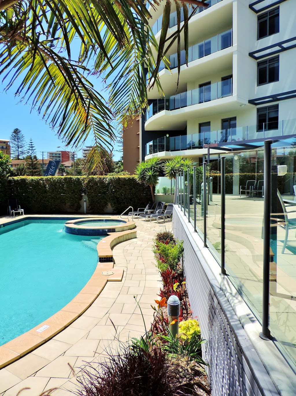 Sevan Apartments Forster | 14-18 Head St, Forster NSW 2428, Australia | Phone: (02) 6555 0300