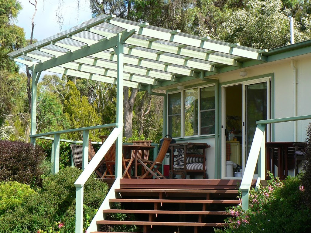 Olives Cottage | lodging | 201 Windermere Rd, Windermere TAS 7252, Australia | 0395210319 OR +61 3 9521 0319